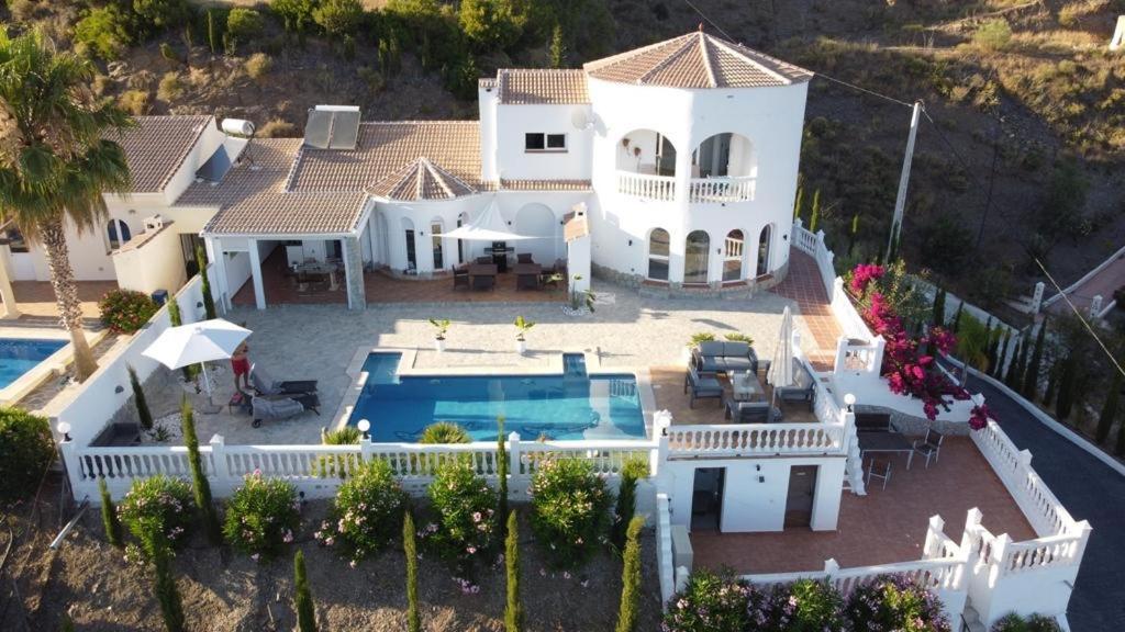 Villa Pura Vida Andalusien Algarrobo Luaran gambar