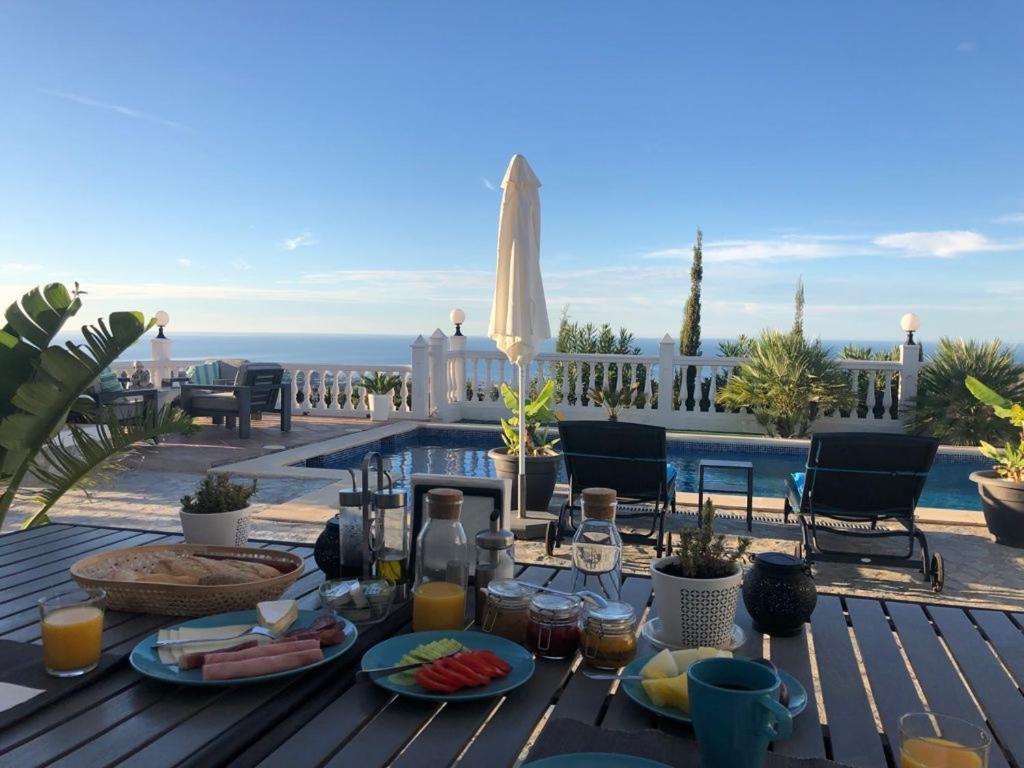 Villa Pura Vida Andalusien Algarrobo Luaran gambar
